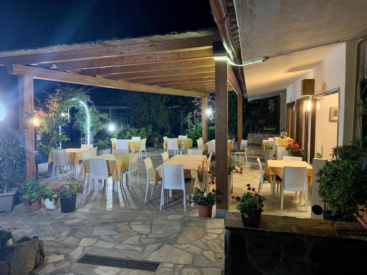 Residence Juniperus Costa Smeralda Екстер'єр фото